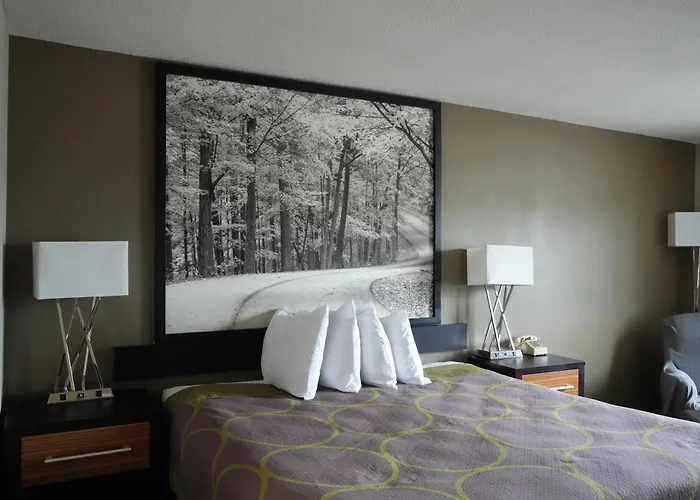 24 & Hotel 5*