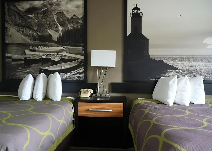 Hotel 24 & 5*